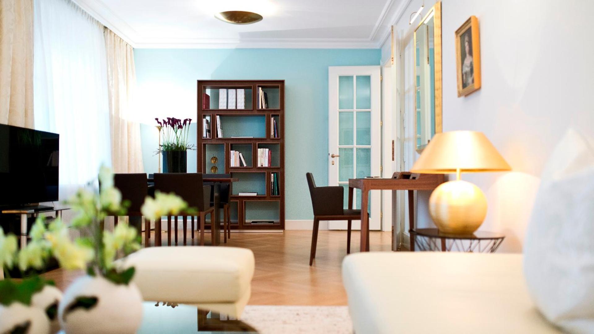 Palais Coburg Residenz Hotel 5*